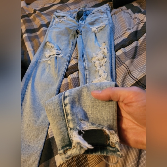 AE Skinny Jeans - Picture 3 of 4